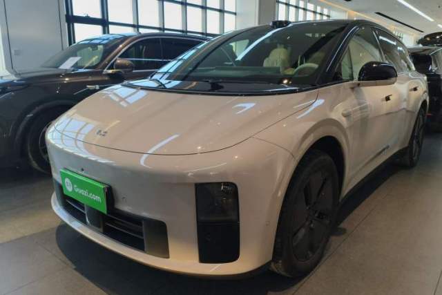 Used Li Auto i6 2025 Model Two-Wheel-Drive Standard Type