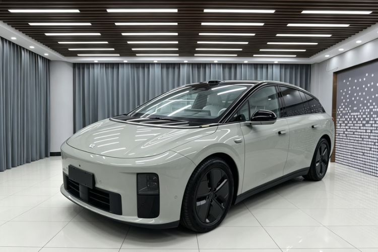 Used Li Auto i6 2025 Model Two-Wheel-Drive Standard Type Guazi used car, China used car export, Used car for sale, Used cars, Cheapest cars for sale