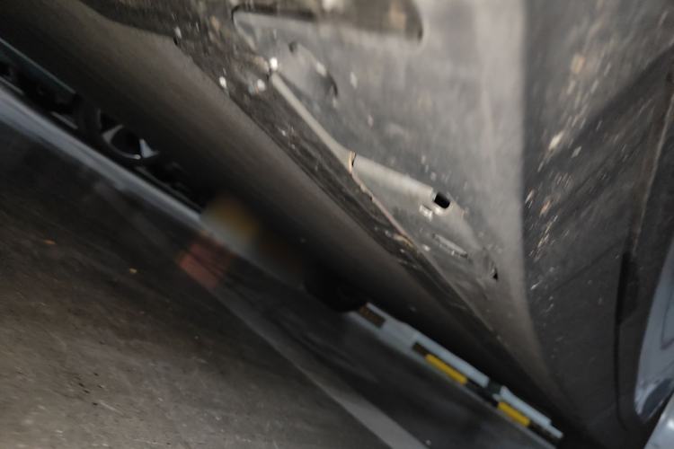 Used Li Auto i6 2025 Model Two-Wheel-Drive Standard Type Chassis Front Left