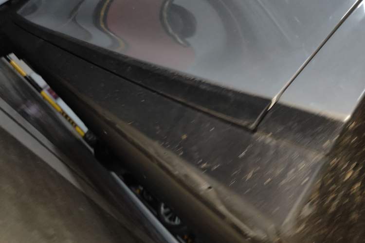 Used Li Auto i6 2025 Model Two-Wheel-Drive Standard Type Chassis Front Right