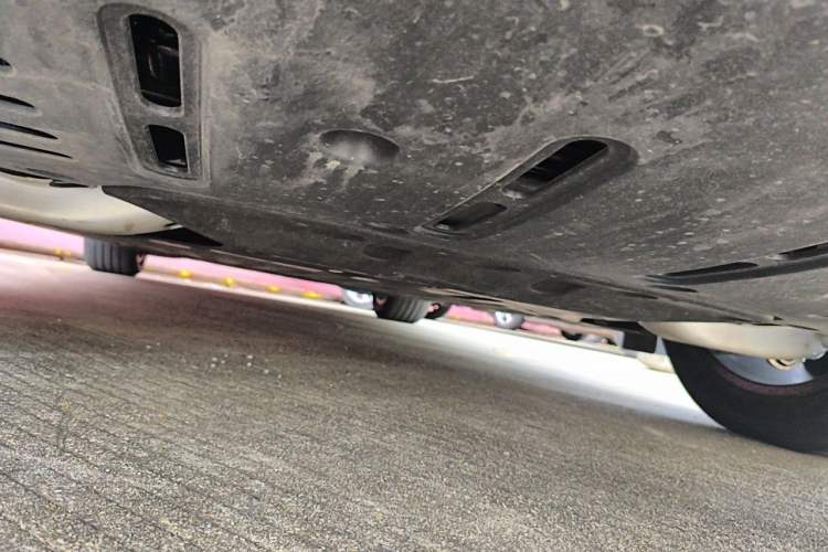 Used Li Auto i6 2025 Model Two-Wheel-Drive Standard Type Chassis Rear