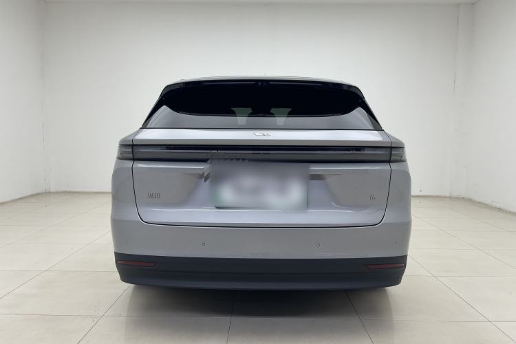 Used Li Auto i6 2025 Model Four-Wheel-Drive Standard Type Exterior 8