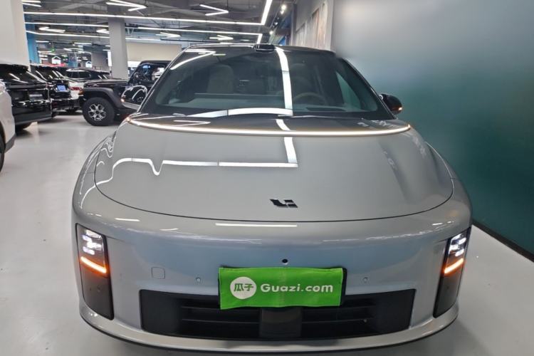 Used Li Auto i6 2025 Model Two-Wheel-Drive Standard Type Front