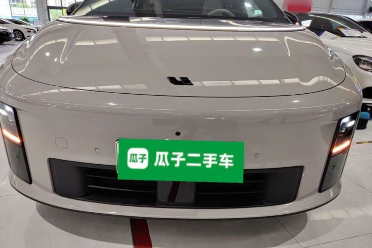 Used Li Auto i6 2025 Model Two-Wheel-Drive Standard Type Front