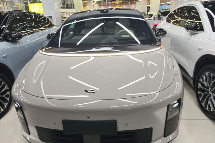 Used Li Auto i6 2025 Model Two-Wheel-Drive Standard Type Front