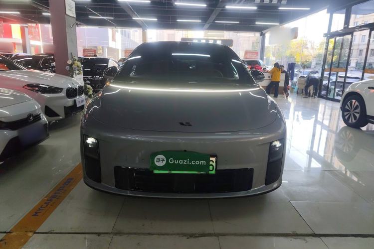 Used Li Auto i6 2025 Model Two-Wheel-Drive Standard Type Front