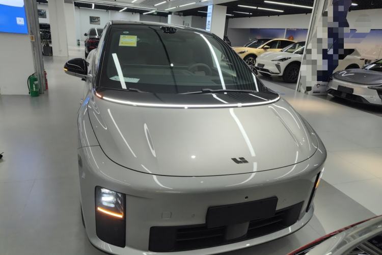 Used Li Auto i6  Front