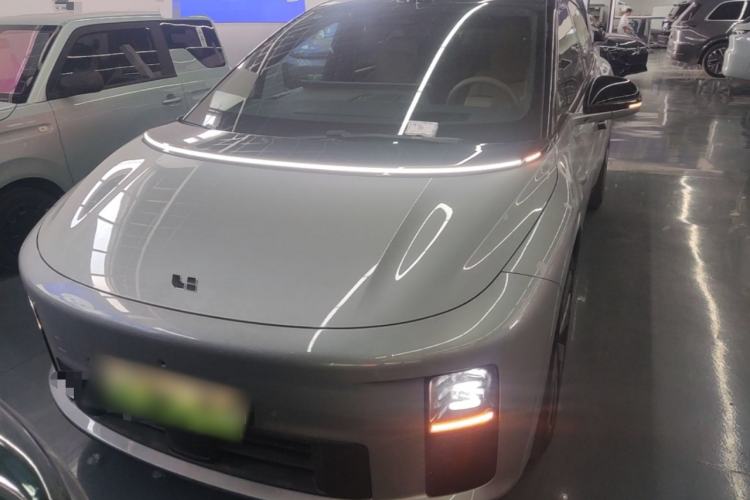 Used Li Auto i6 2025 Model Two-Wheel-Drive Standard Type Front