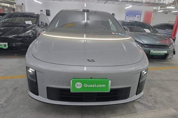 Used Li Auto i6 2025 Model Two-Wheel-Drive Standard Type Front