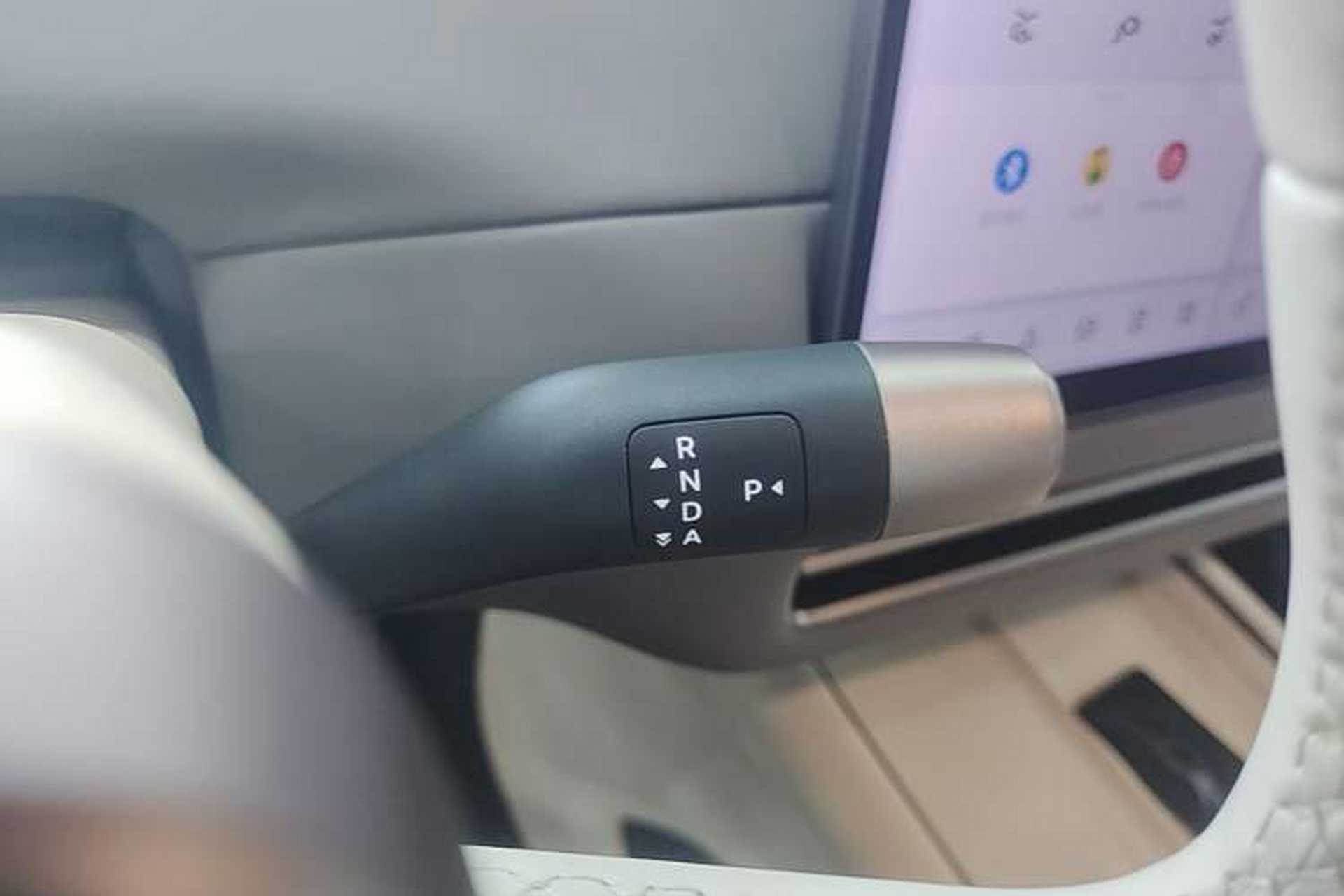 Used Li Auto i6 2025 Model Two-Wheel-Drive Standard Type Gear Lever
