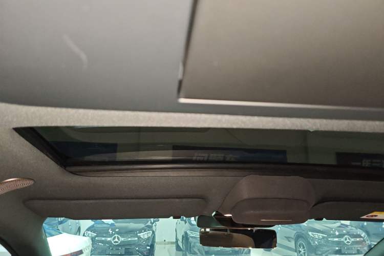 Used Li Auto i6 2025 Model Four-Wheel-Drive Standard Type Headliner