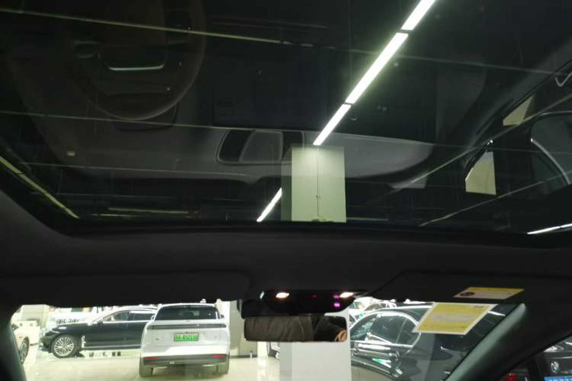 Used Li Auto i6 2025 Model Four-Wheel-Drive Standard Type Headliner