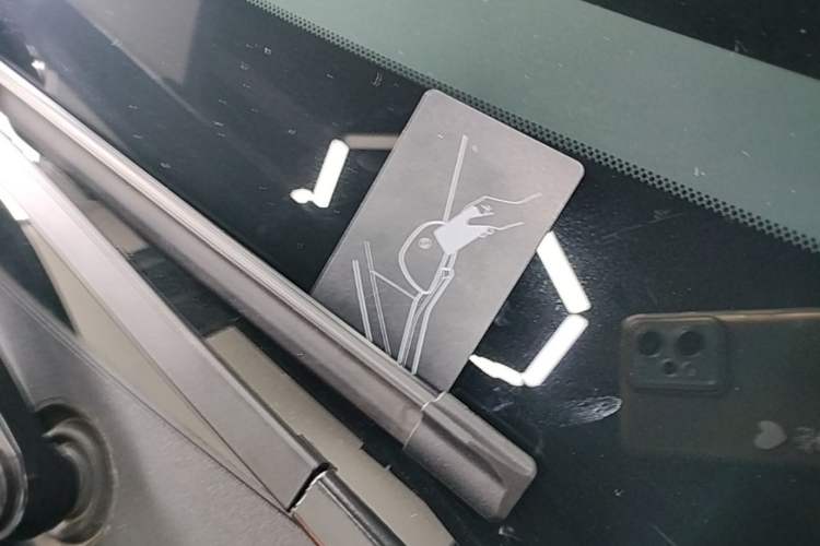 Used Li Auto i6 2025 Model Two-Wheel-Drive Standard Type Interior 1
