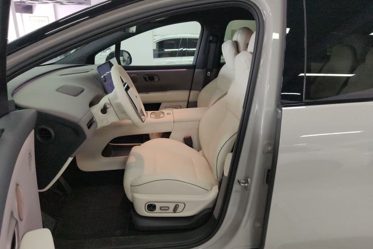 Used Li Auto i6 2025 Model Two-Wheel-Drive Standard Type Left Front Seat