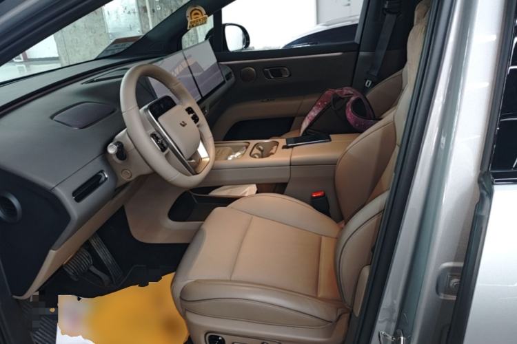 Used Li Auto i6 2025 Model Two-Wheel-Drive Standard Type Left Front Seat