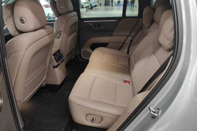 Used Li Auto i6  Left Rear Seat