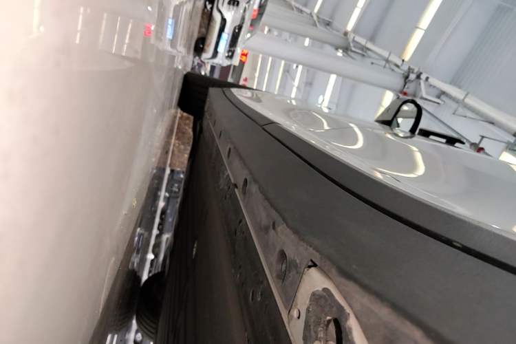 Used Li Auto i6 2025 Model Two-Wheel-Drive Standard Type Left Side Sill