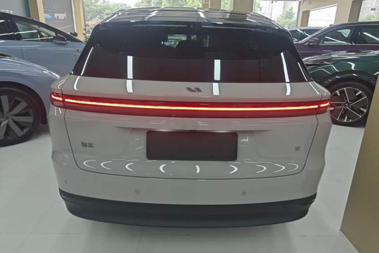 Used Li Auto i6 2025 Model Two-Wheel-Drive Standard Type Rear