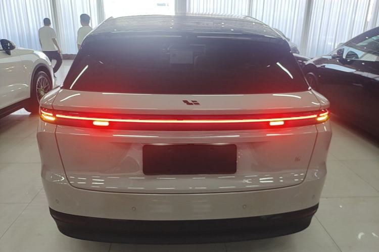 Used Li Auto i6 2025 Model Two-Wheel-Drive Standard Type Rear