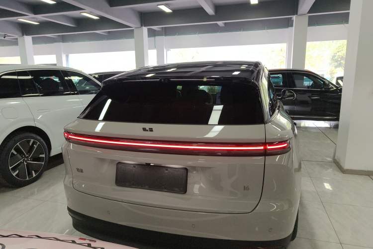 Used Li Auto i6 2025 Model Two-Wheel-Drive Standard Type Rear