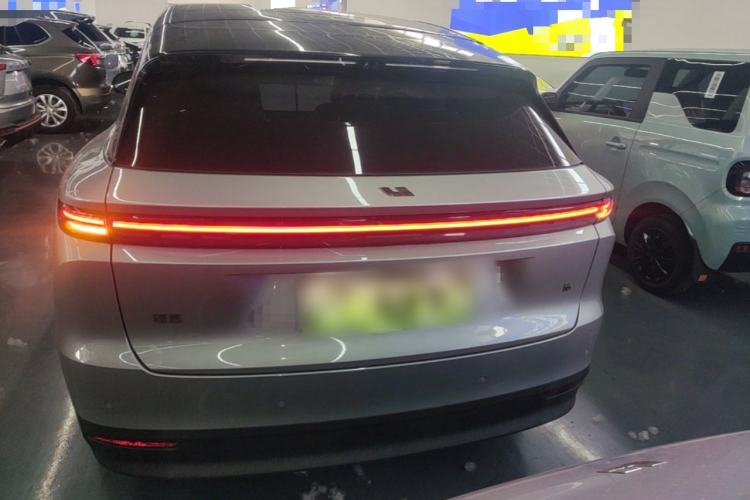 Used Li Auto i6 2025 Model Two-Wheel-Drive Standard Type Rear