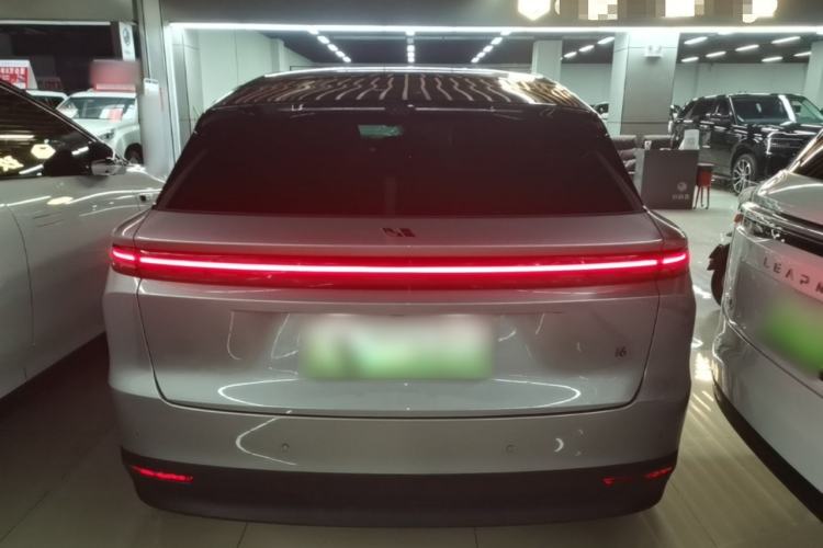 Used Li Auto i6 2025 Model Two-Wheel-Drive Standard Type Rear