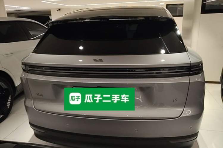 Used Li Auto i6 2025 Model Two-Wheel-Drive Standard Type Rear