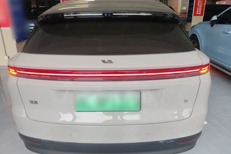 Used Li Auto i6 2025 Model Two-Wheel-Drive Standard Type Rear