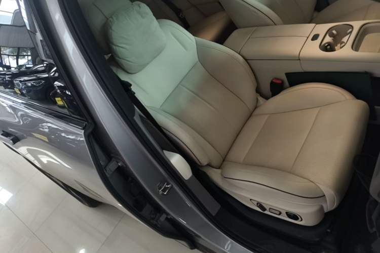 Used Li Auto i6 2025 Model Two-Wheel-Drive Standard Type Right Front Seat