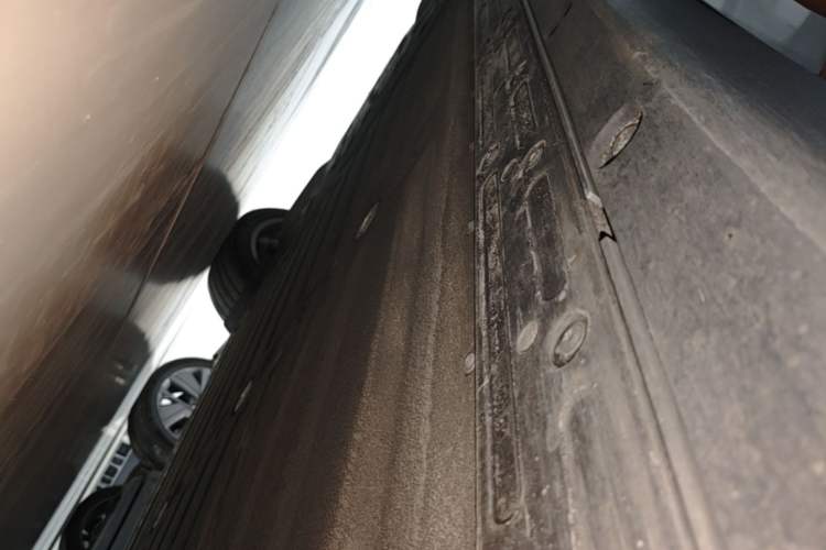 Used Li Auto i6 2025 Model Two-Wheel-Drive Standard Type Right Side Sill