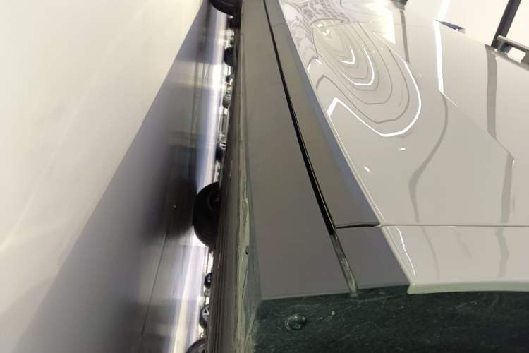 Used Li Auto i6 2025 Model Two-Wheel-Drive Standard Type Right Side Sill