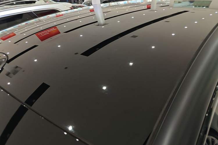 Used Li Auto i6 2025 Model Four-Wheel-Drive Standard Type Roof