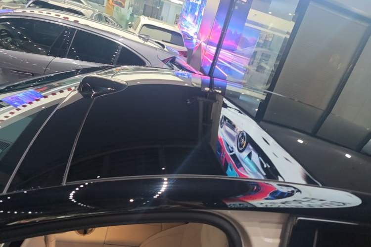 Used Li Auto i6 2025 Model Four-Wheel-Drive Standard Type Roof