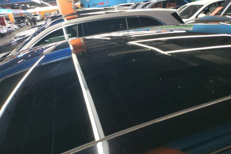 Used Li Auto i6 2025 Model Two-Wheel-Drive Standard Type Roof