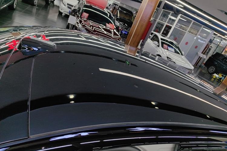 Used Li Auto i6 2025 Model Four-Wheel-Drive Standard Type Roof