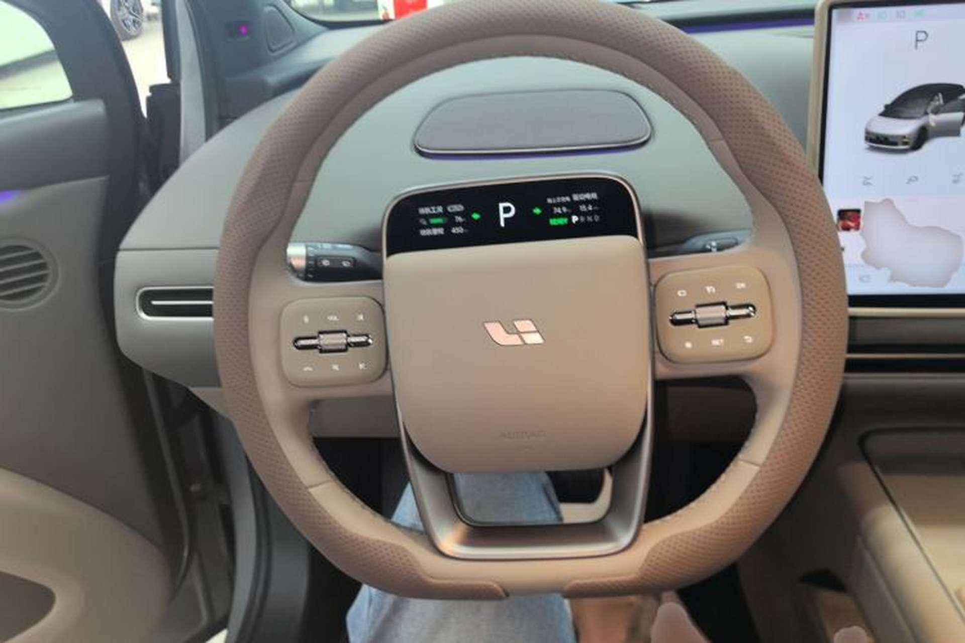Used Li Auto i6 2025 Model Two-Wheel-Drive Standard Type Steering Wheel