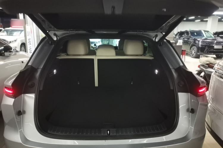 Used Li Auto i6 2025 Model Two-Wheel-Drive Standard Type Trunk