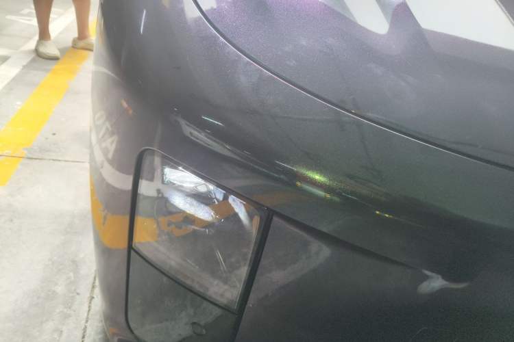 Used Li Auto i6 2025 Model Four-Wheel-Drive Standard Type Right Front Headlight