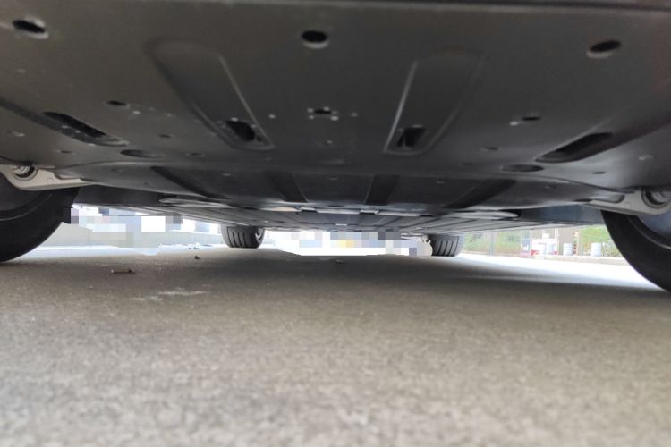 Used Li Auto i6 2025 Model Two-Wheel-Drive Standard Type Chassis Front