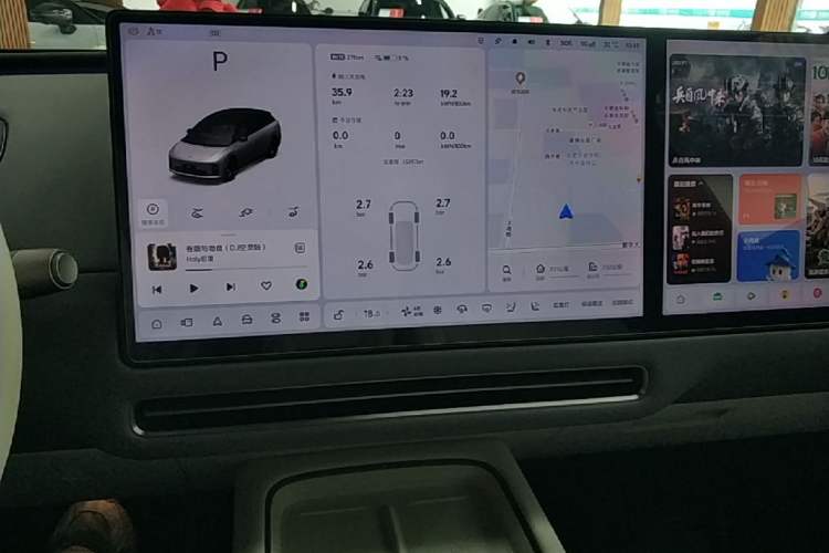 Used Li Auto i6 2025 Model Four-Wheel-Drive Standard Type Audio And AC Panel