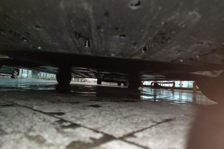 Used Li Auto i6 2025 Model Two-Wheel-Drive Standard Type Chassis Front