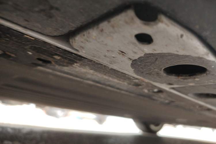 Used Li Auto i6 2025 Model Four-Wheel-Drive Standard Type Chassis Front Left
