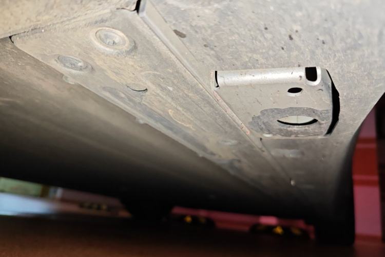 Used Li Auto i6 2025 Model Four-Wheel-Drive Standard Type Chassis Front Left