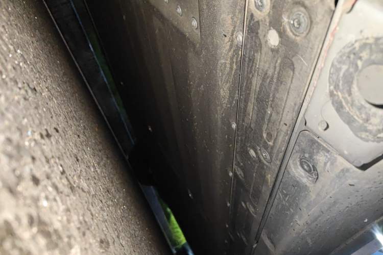 Used Li Auto i6 2025 Model Two-Wheel-Drive Standard Type Chassis Rear Right