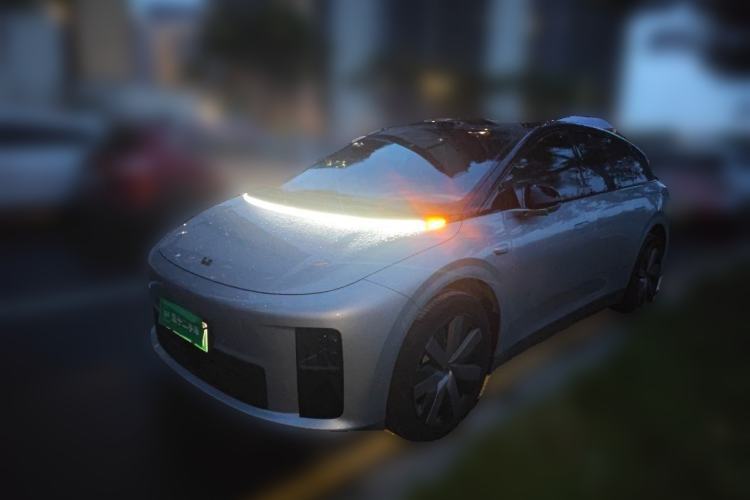 Used Li Auto i6 2025 Model Two-Wheel-Drive Standard Type Guazi used car, China used car export, Used car for sale, Used  cars, Cheapest cars for sale