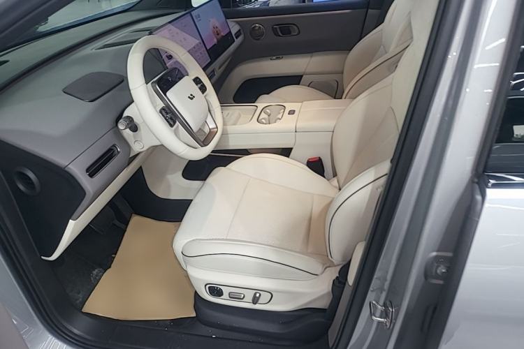 Used Li Auto i6 2025 Model Two-Wheel-Drive Standard Type Driver Seat