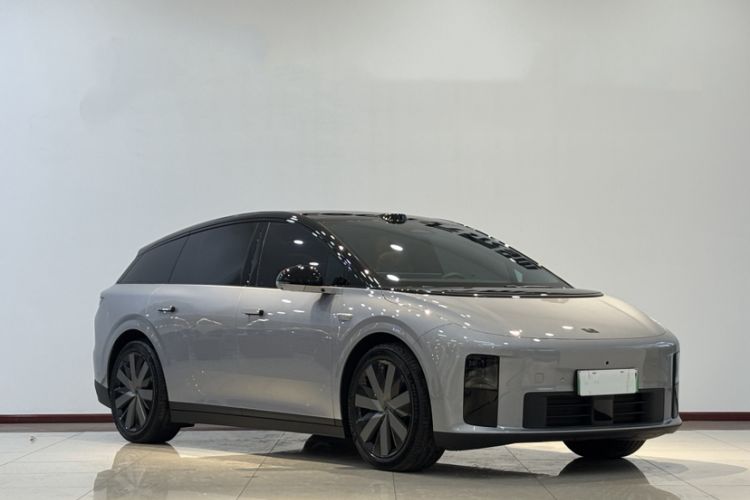 Used Li Auto i6 2025 Model Four-Wheel-Drive Standard Type Exterior 6