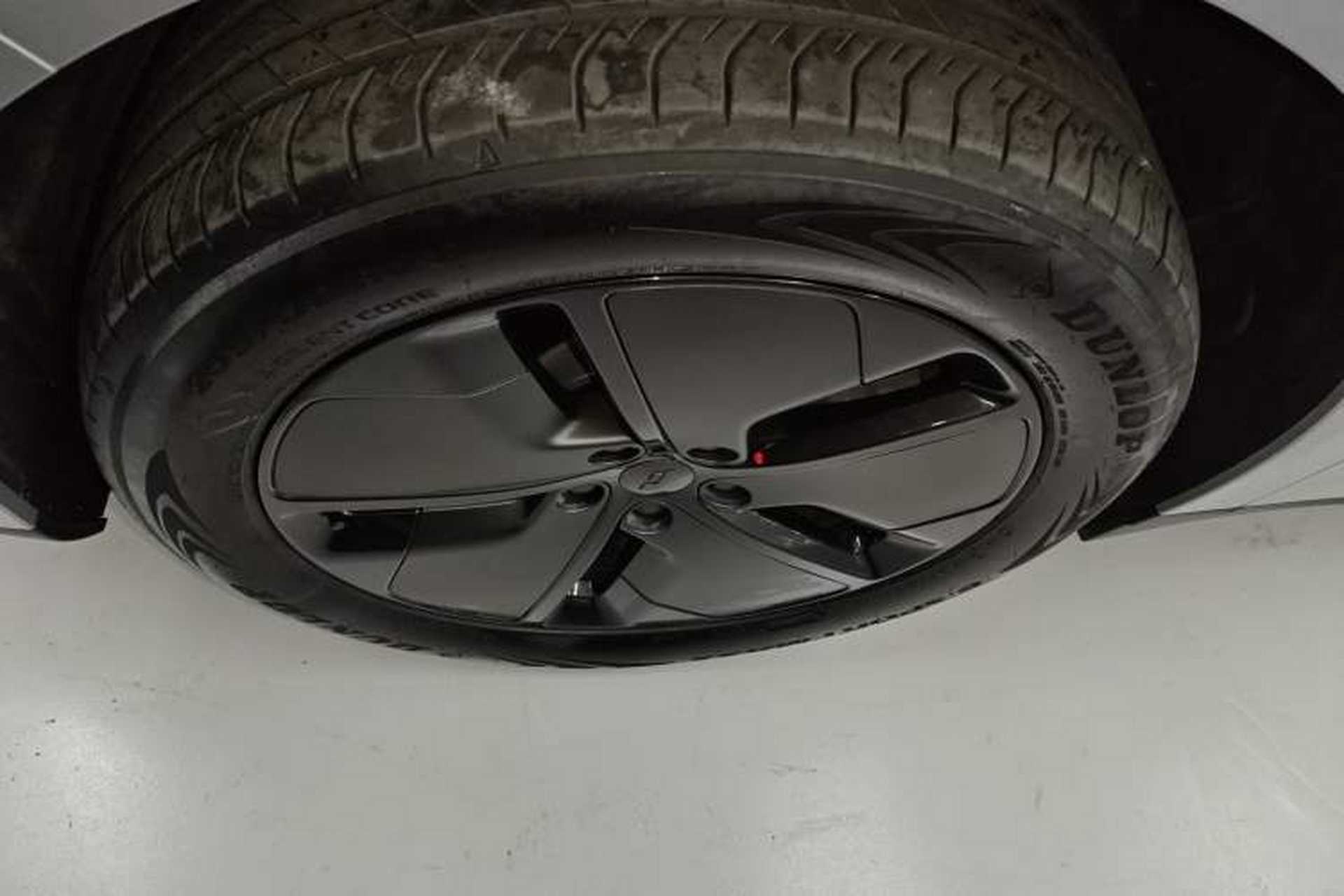 Used Li Auto i6 2025 Model Two-Wheel-Drive Standard Type Exterior 7