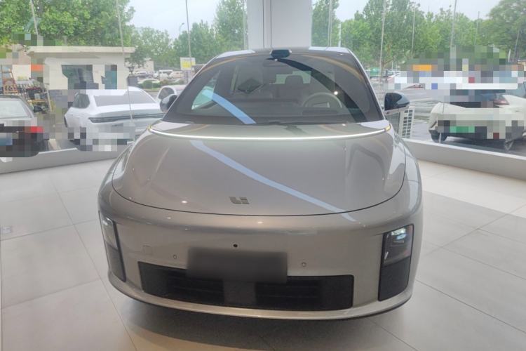 Used Li Auto i6 2025 Model Four-Wheel-Drive Standard Type Front