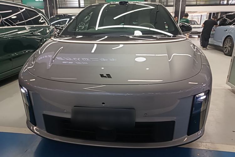 Used Li Auto i6 2025 Model Two-Wheel-Drive Standard Type Front